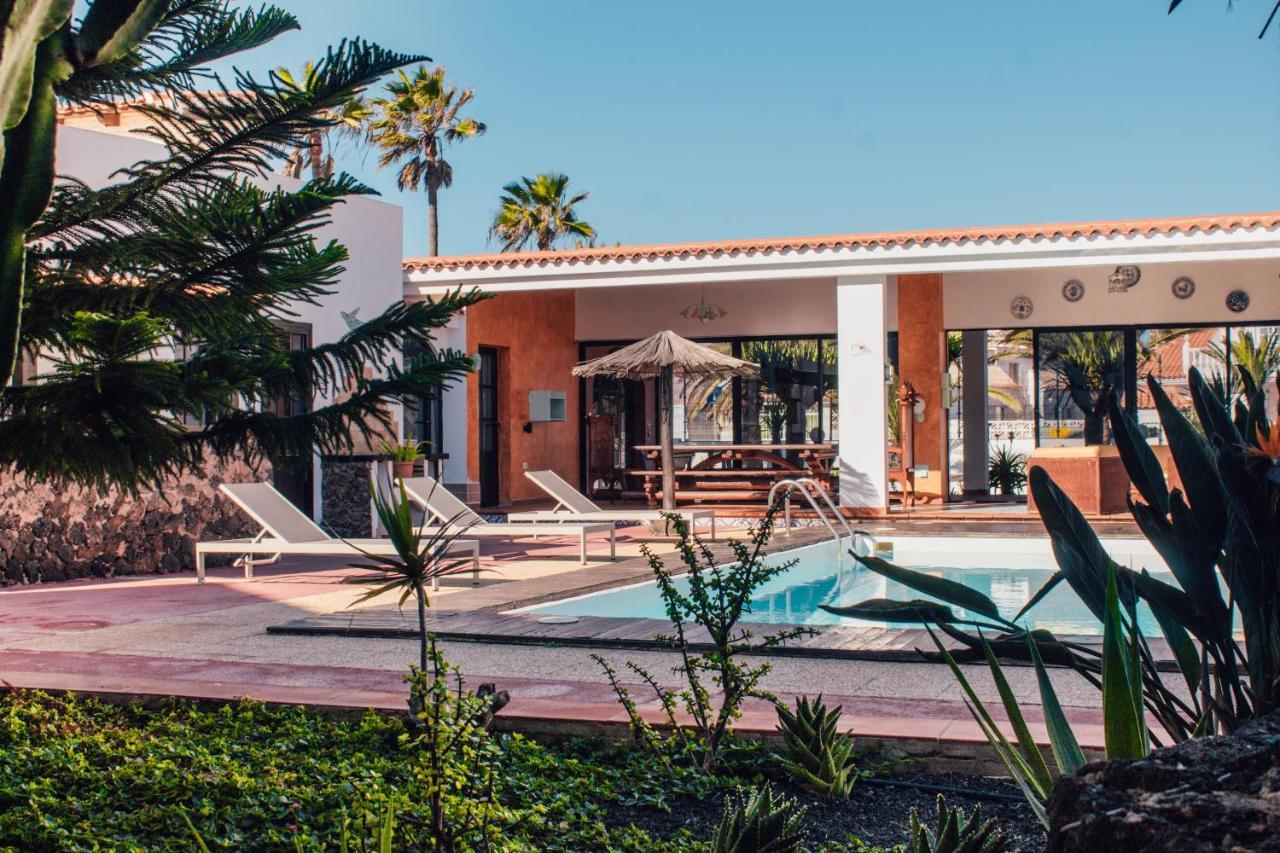 Miramar Boutique Apartments Adults Only คอร์ราเลโฮ ภายนอก รูปภาพ