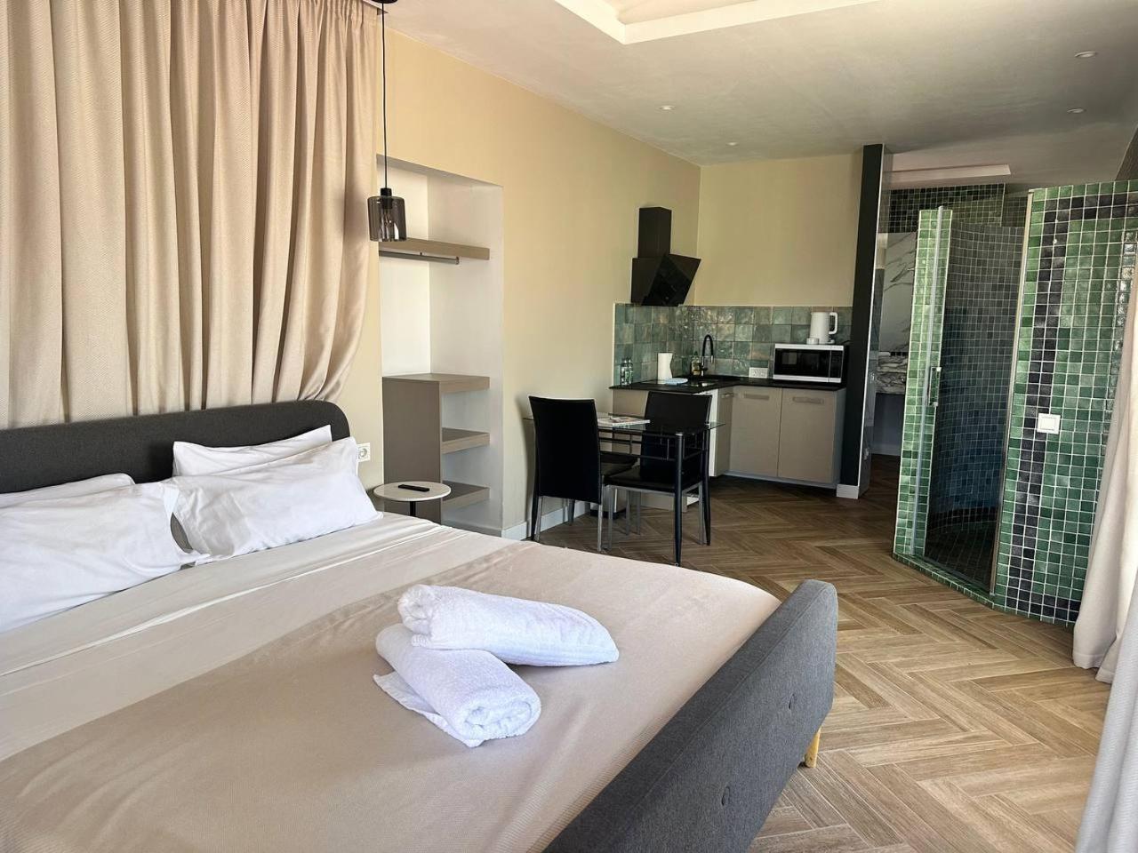 Miramar Boutique Apartments Adults Only คอร์ราเลโฮ ภายนอก รูปภาพ